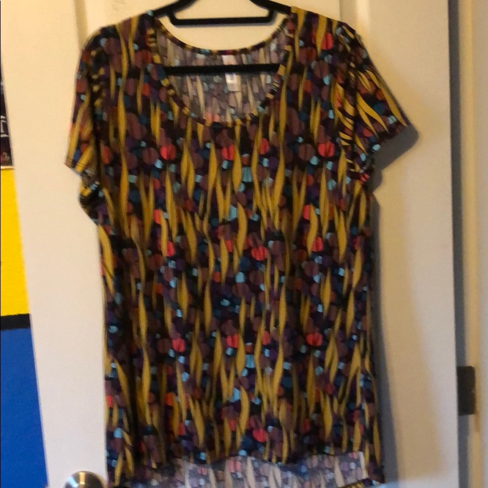 Lularoe classic T NWT